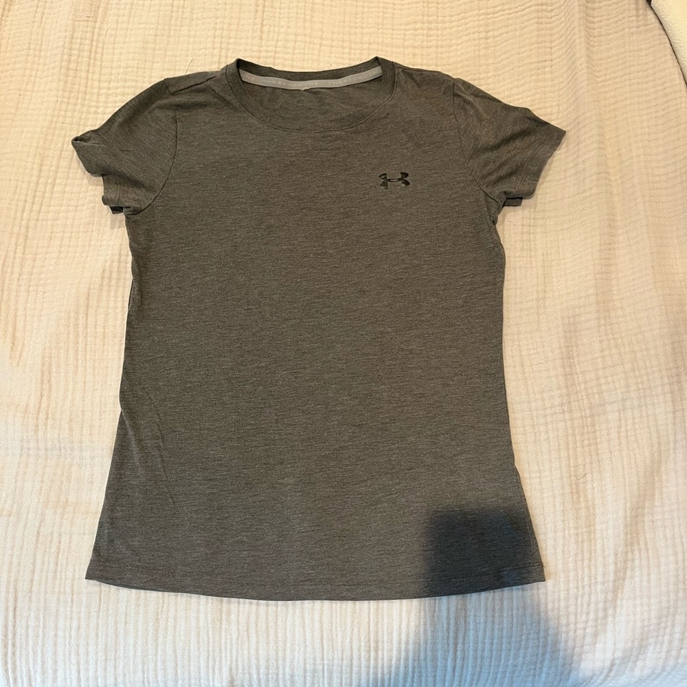 Grey UA athletic tee